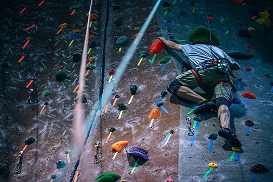 indoor-rock-climbing